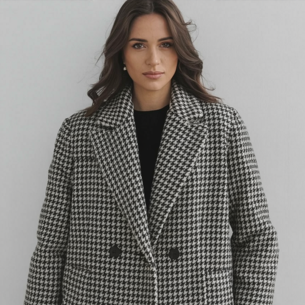 Αντιγόνη - Κομψό μακρύ παλτό με διαχρονική γραμμή και πολυτελή αίσθηση